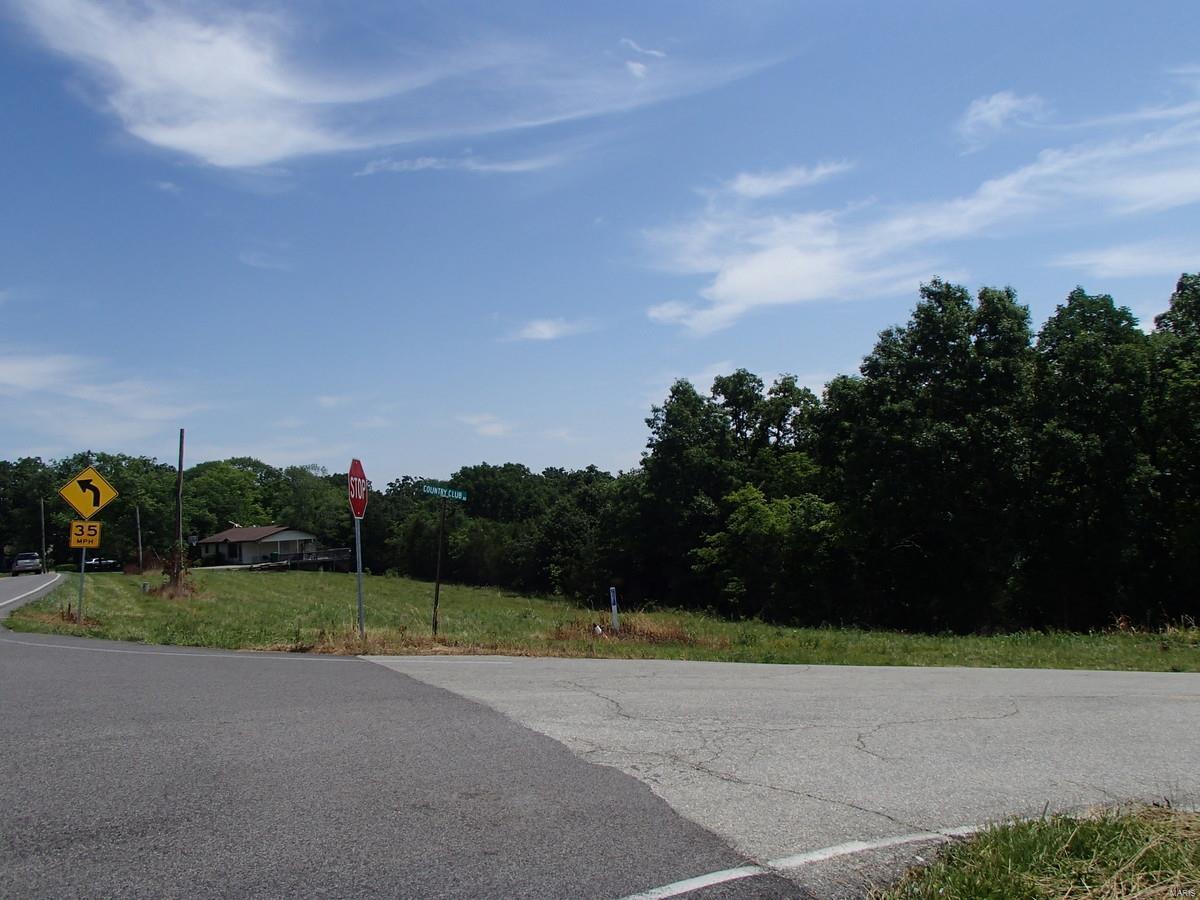 1 Country Club Road - Photo 1