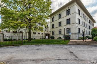 611 Westgate Avenue - Photo 1