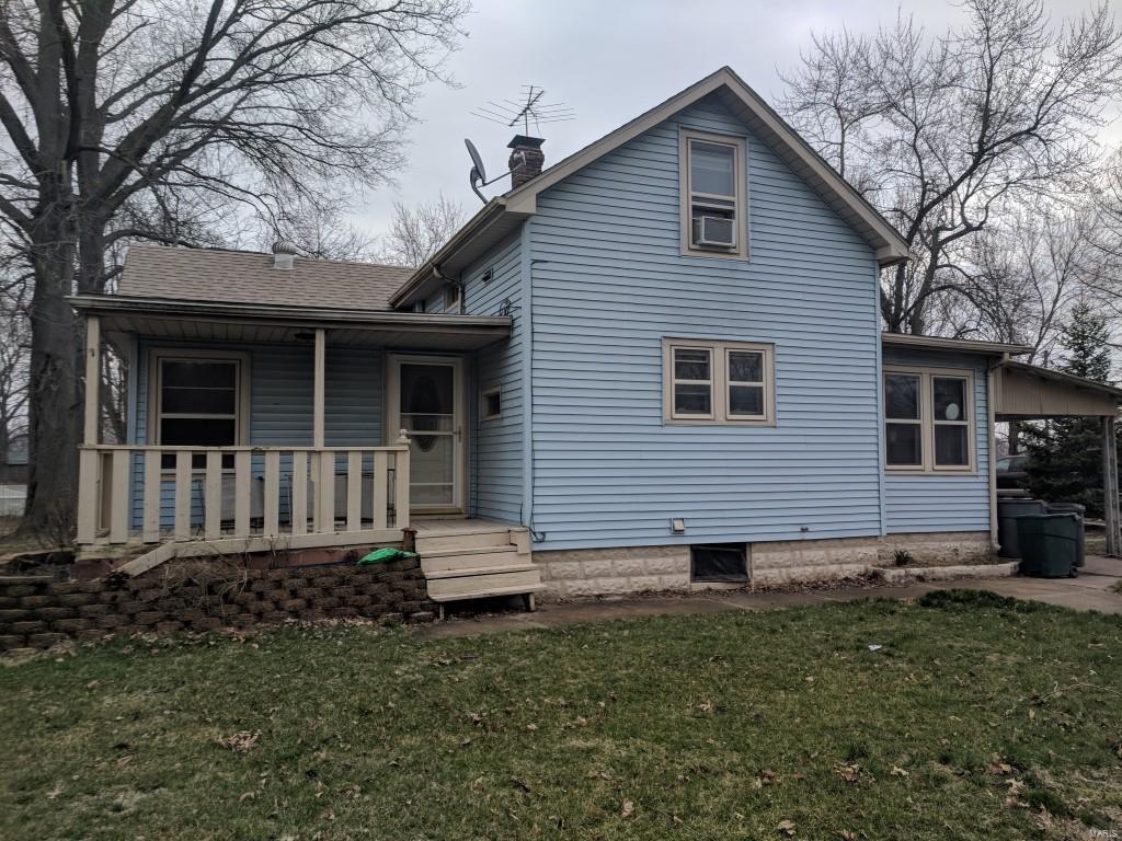 402 Main Street - Photo 1