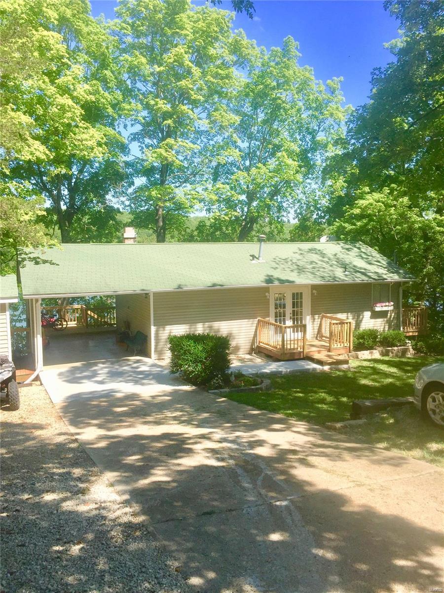 1627 Lakeshore Drive - Photo 1