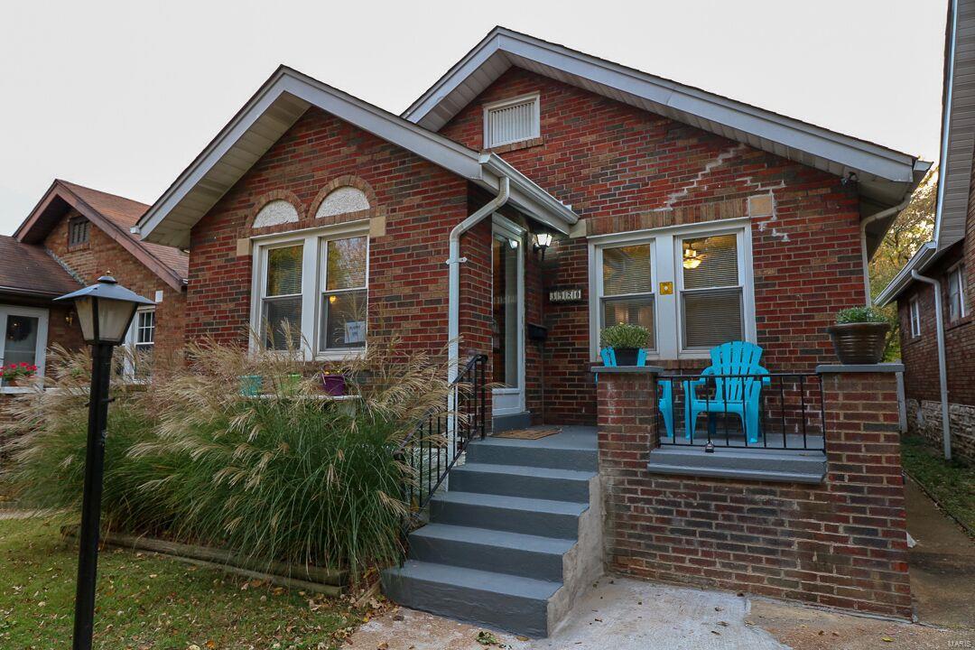3920 Burgen Avenue - Photo 1