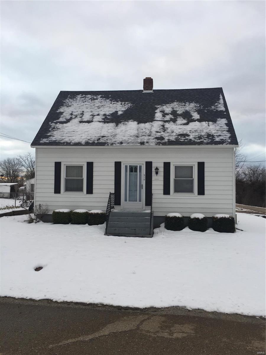 910 Mineral Street - Photo 1