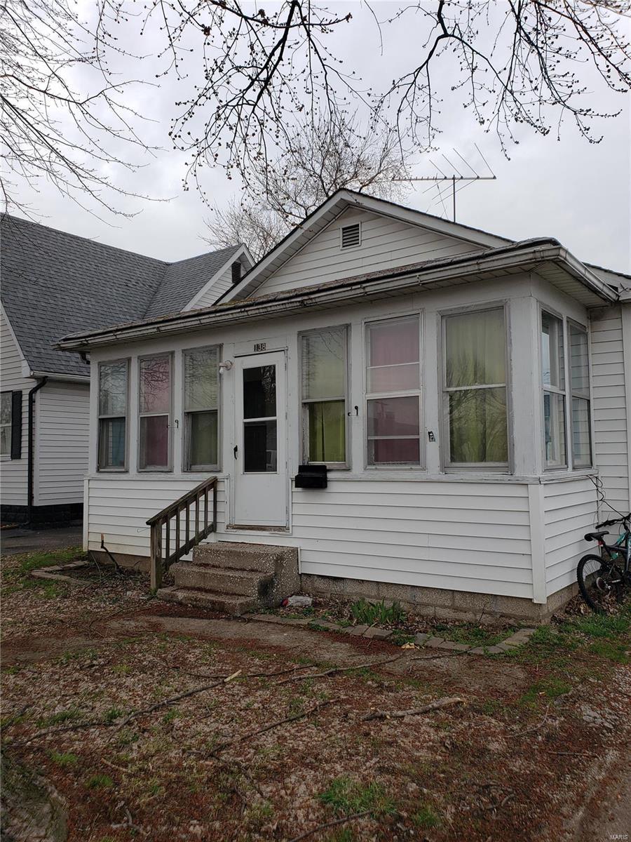 138 5th Street - Photo 1