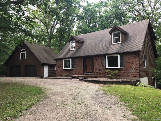 2951 Pinewood Drive - Photo 1