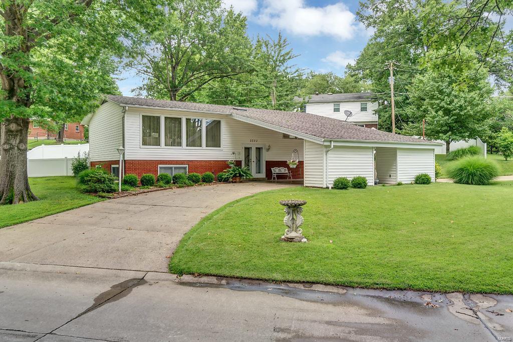 2500 Peach Tree Street - Photo 1