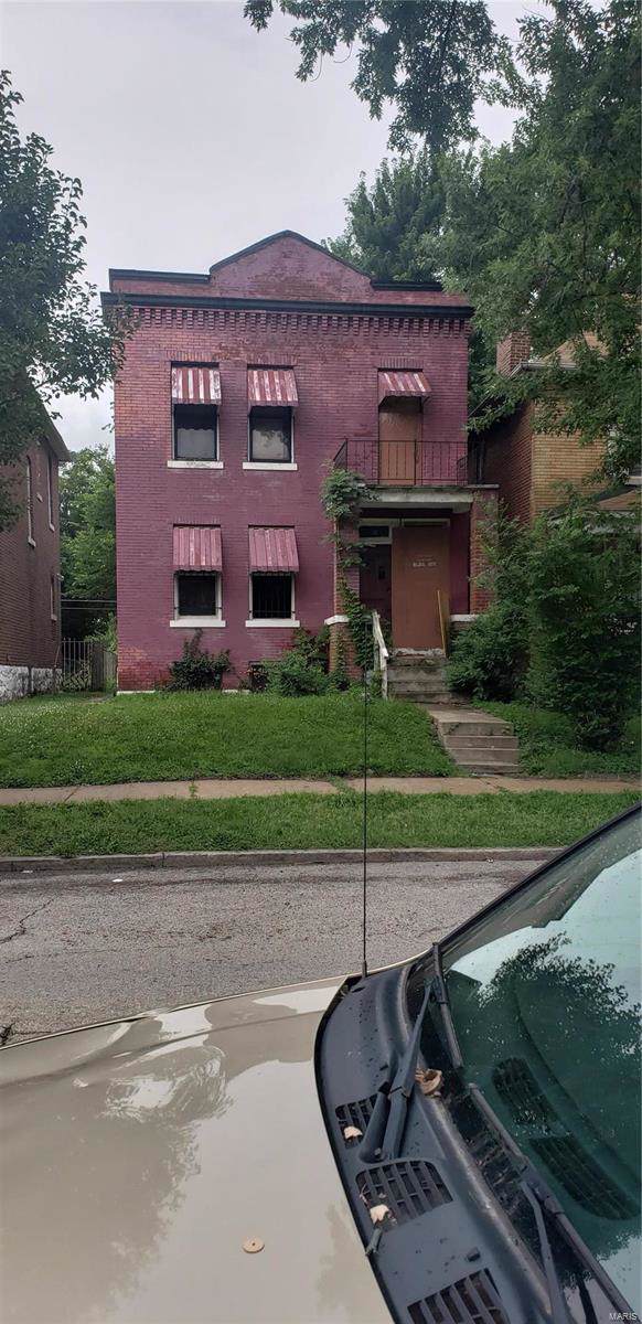 3611 Paris Avenue - Photo 1