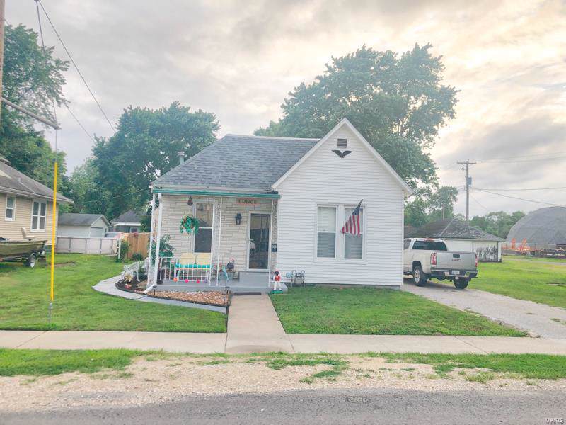 356 West - Photo 1