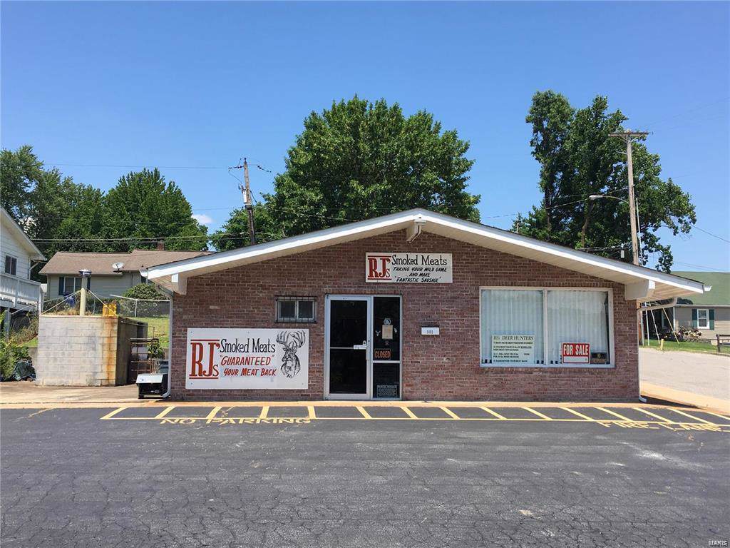 501 Ridge Avenue - Photo 1
