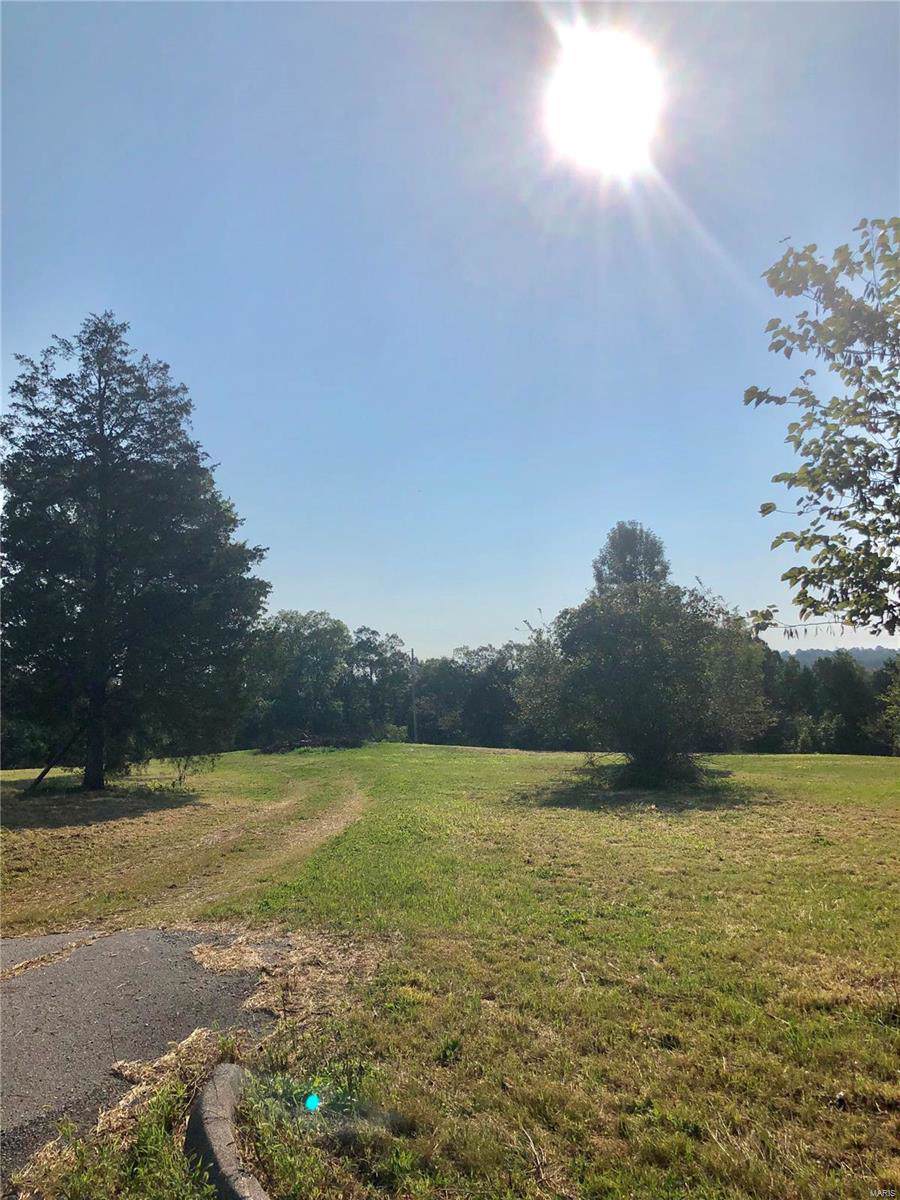 1615 Koch Lane - Photo 1