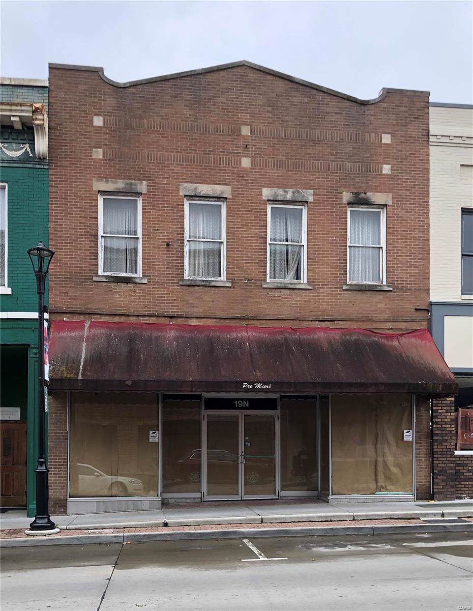 19 Main Street - Photo 1