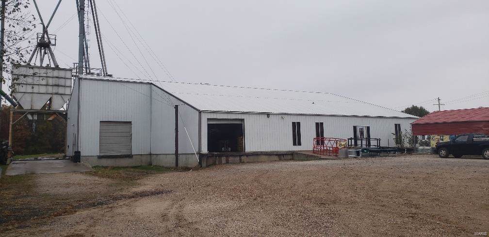 1217 Highway E - Photo 1