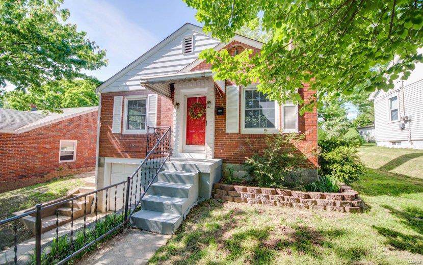 1114 Mcpherson Avenue - Photo 1