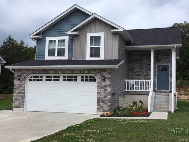 322 Thomas - Photo 1