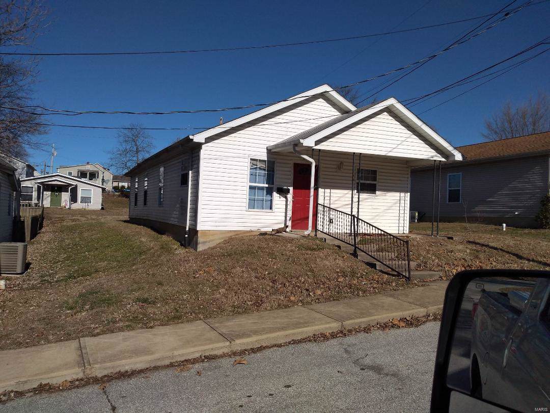 307 England Avenue - Photo 1