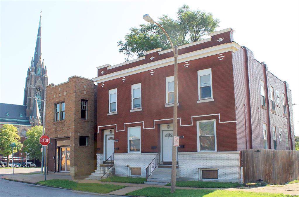 2806 Iowa Avenue - Photo 1