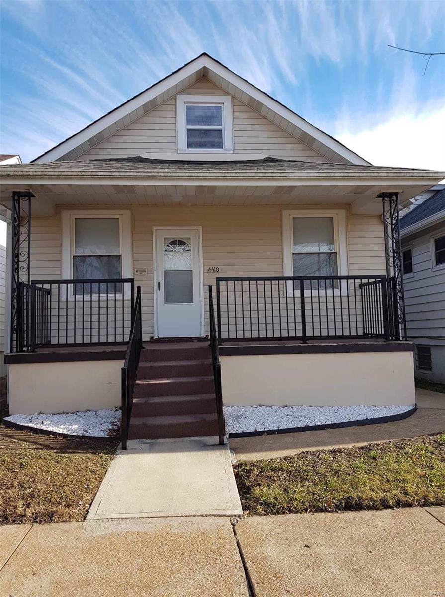 4410 Spring Avenue - Photo 1