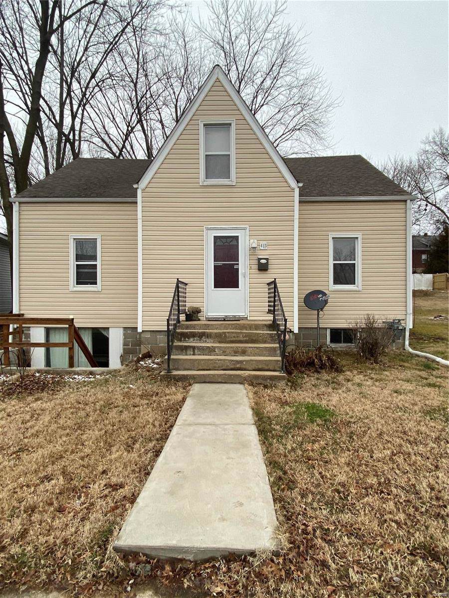 411 7TH - Photo 1