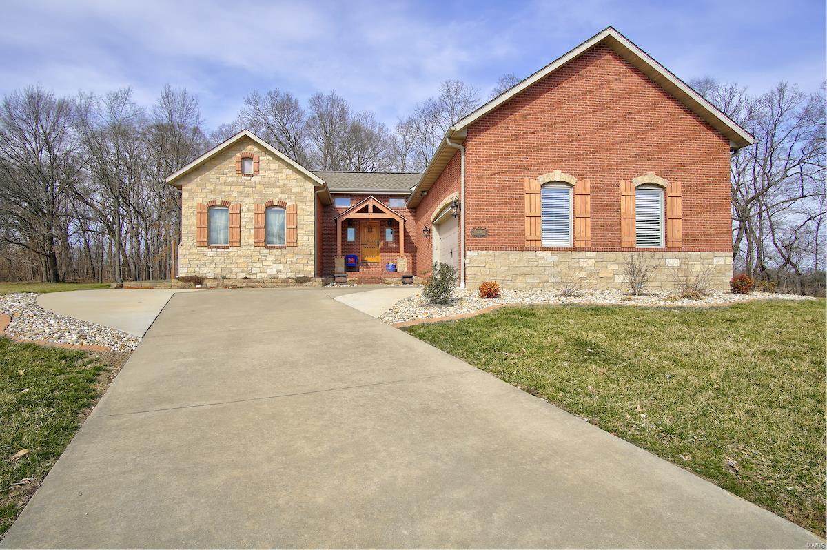 536 Ingleside Lane - Photo 1