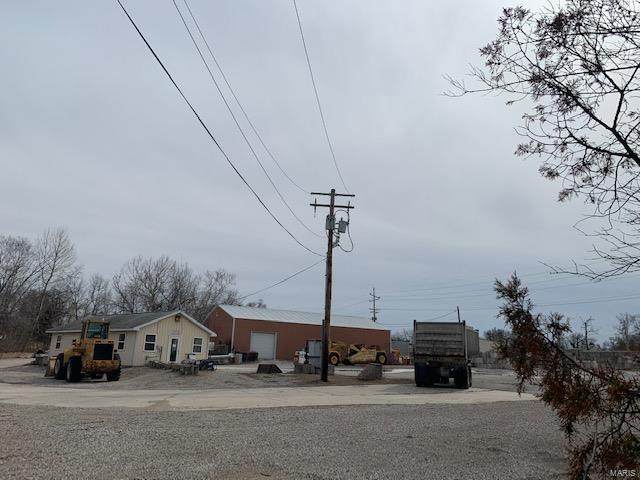 320 Locust Street - Photo 1