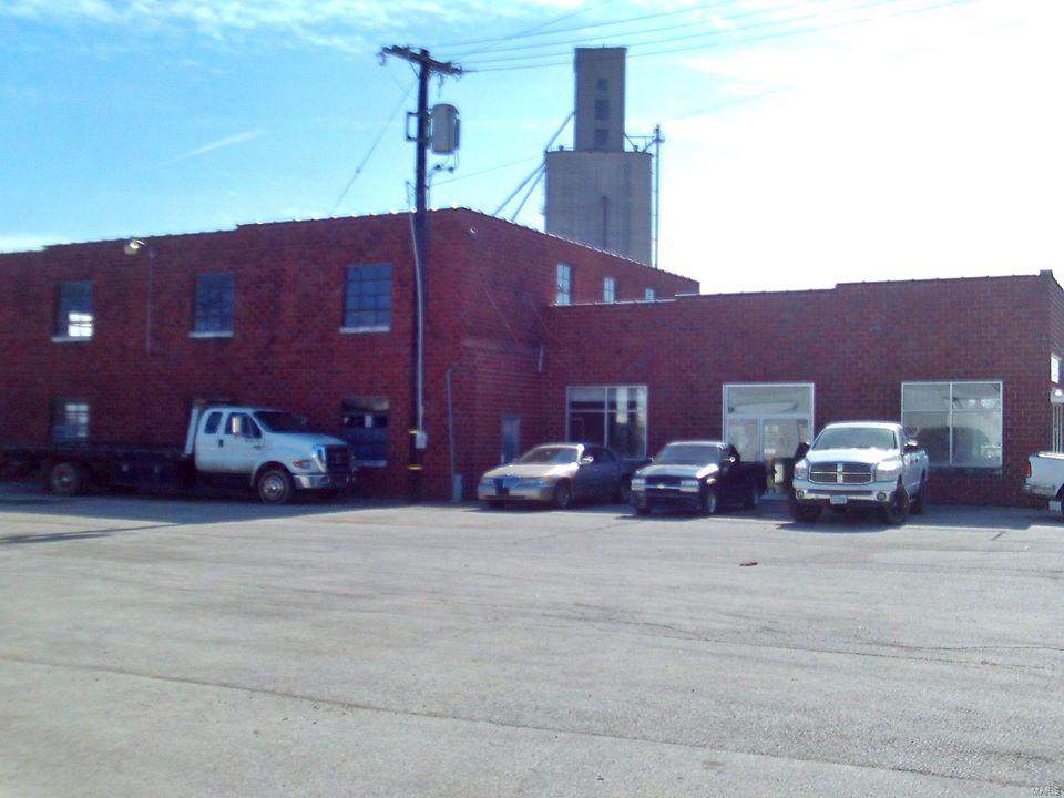 707 Main - Photo 1