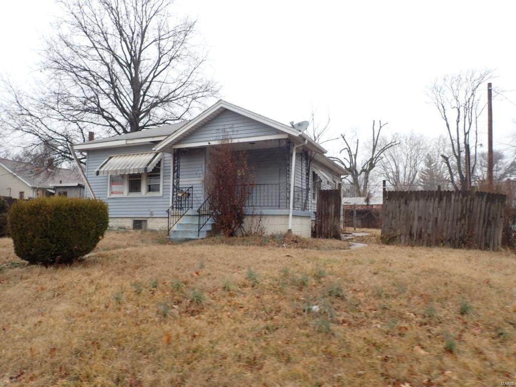 2612 Krum Street - Photo 1