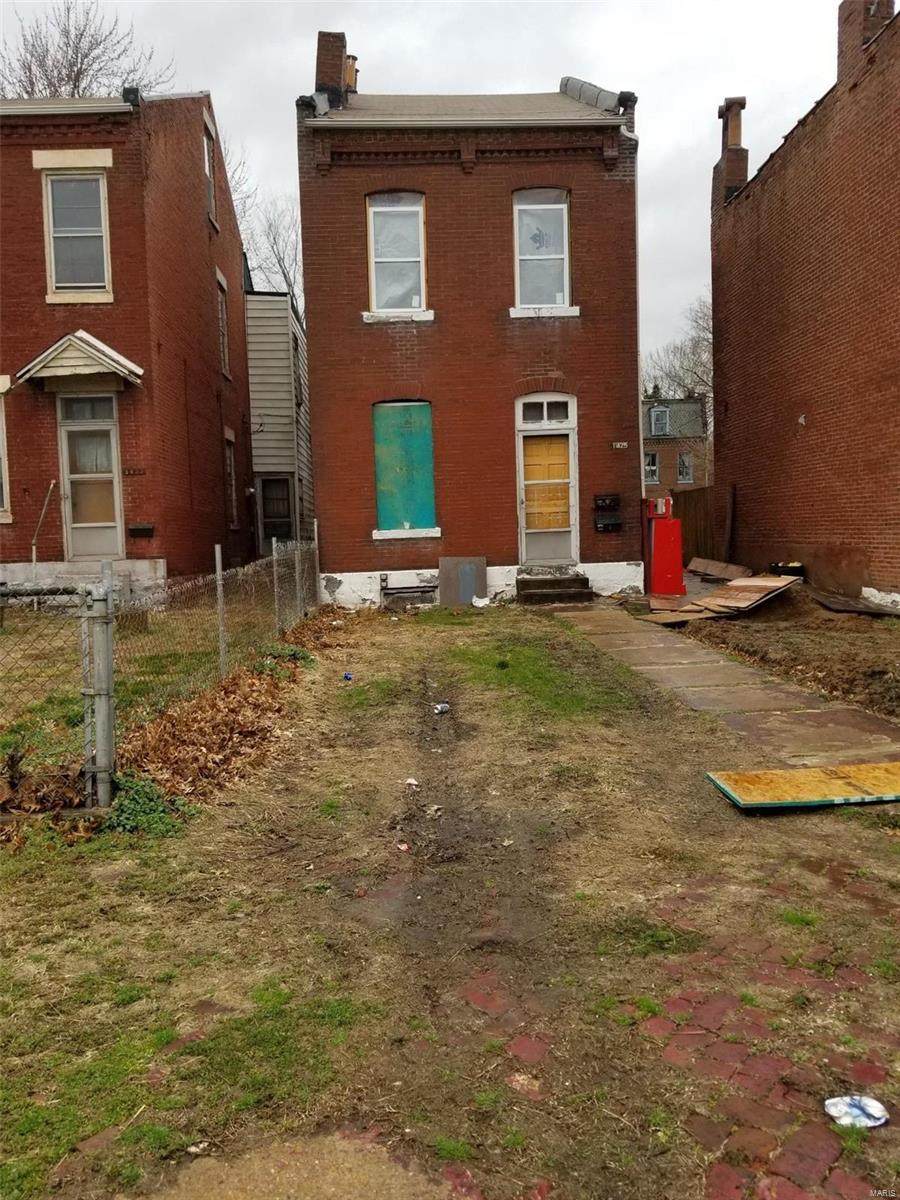 1425 Farrar Street - Photo 1