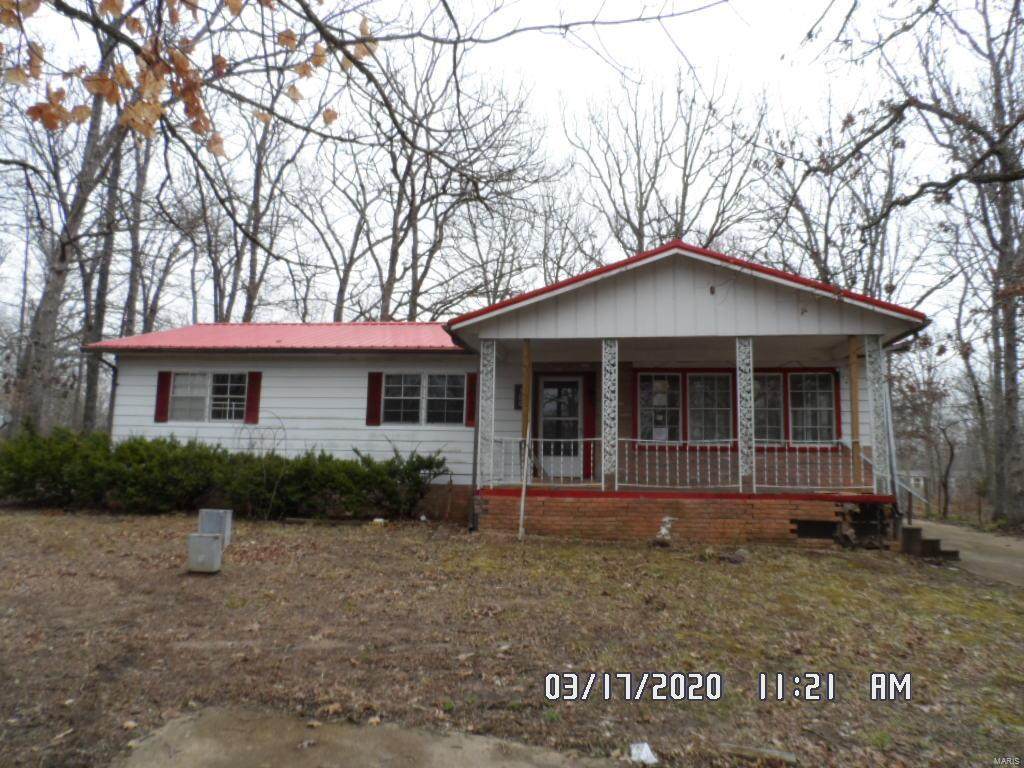 300 Pawnee Drive - Photo 1