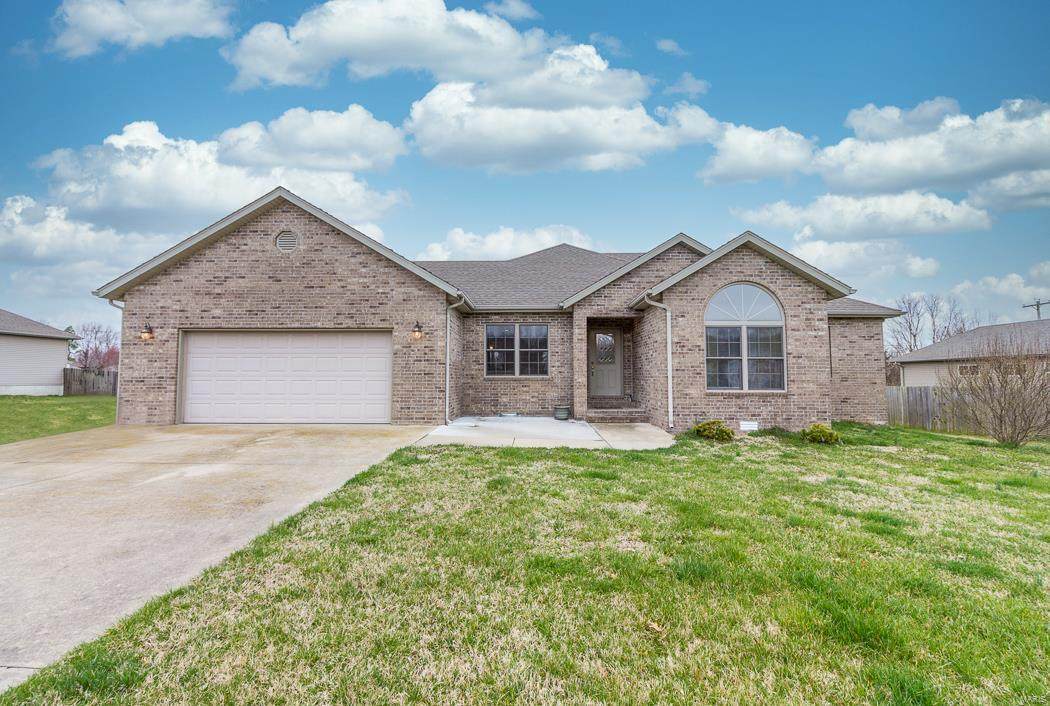 361 Prairie Ridge Drive - Photo 1
