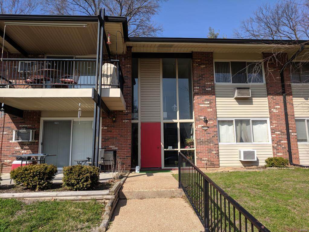 9117 Villaridge - Photo 1