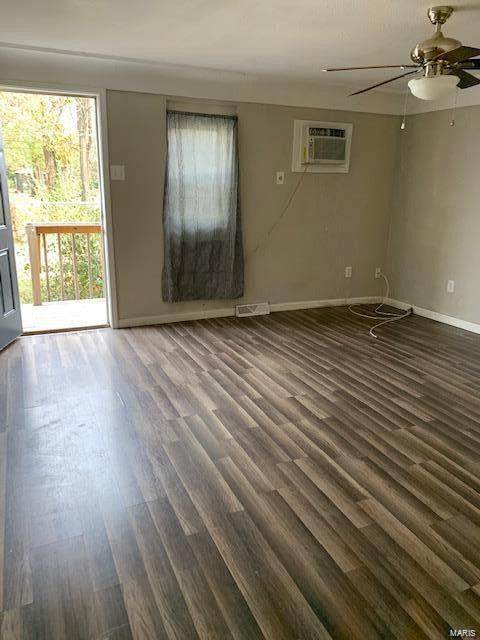 2008 Washington Avenue - Photo 1