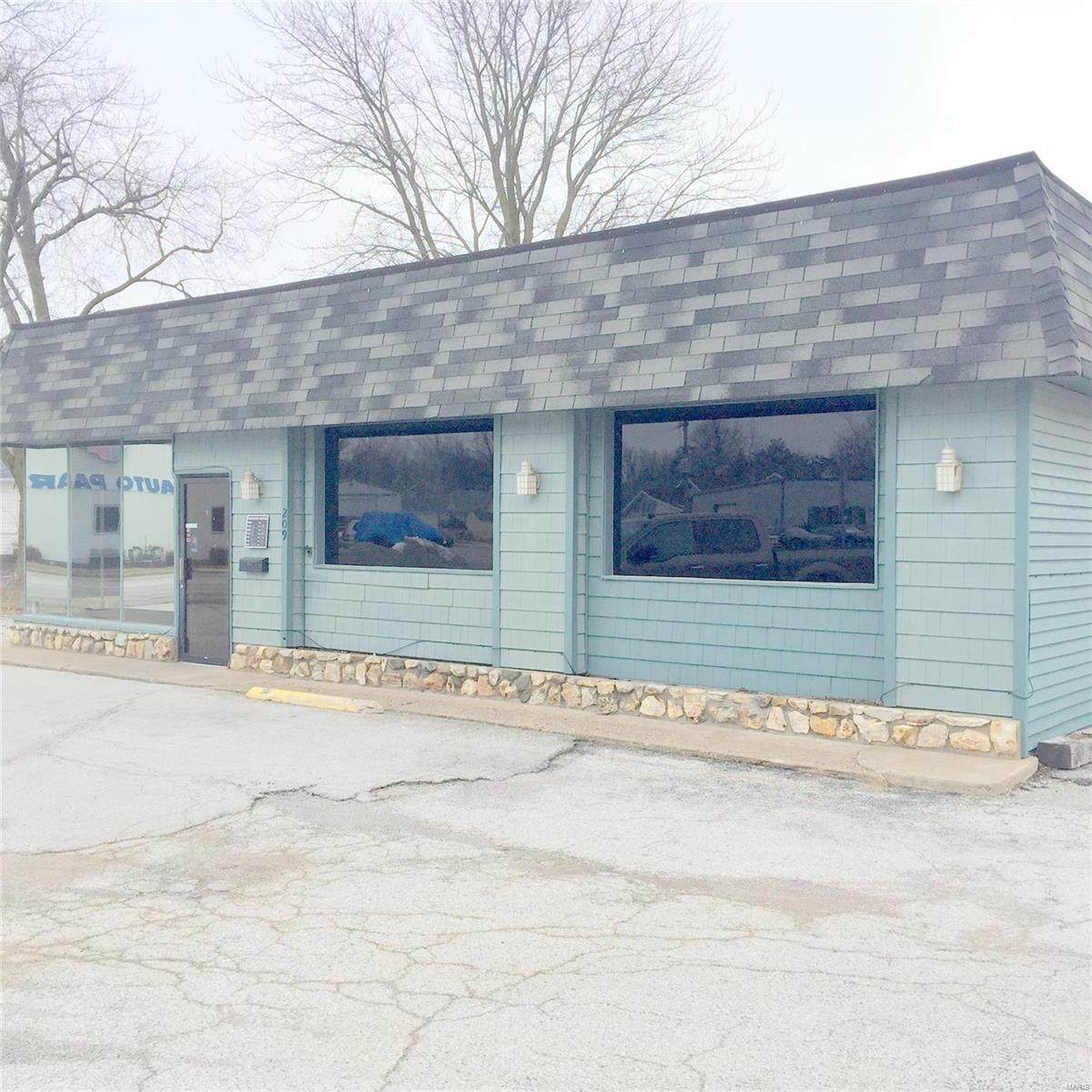 209 5th Street - Photo 1