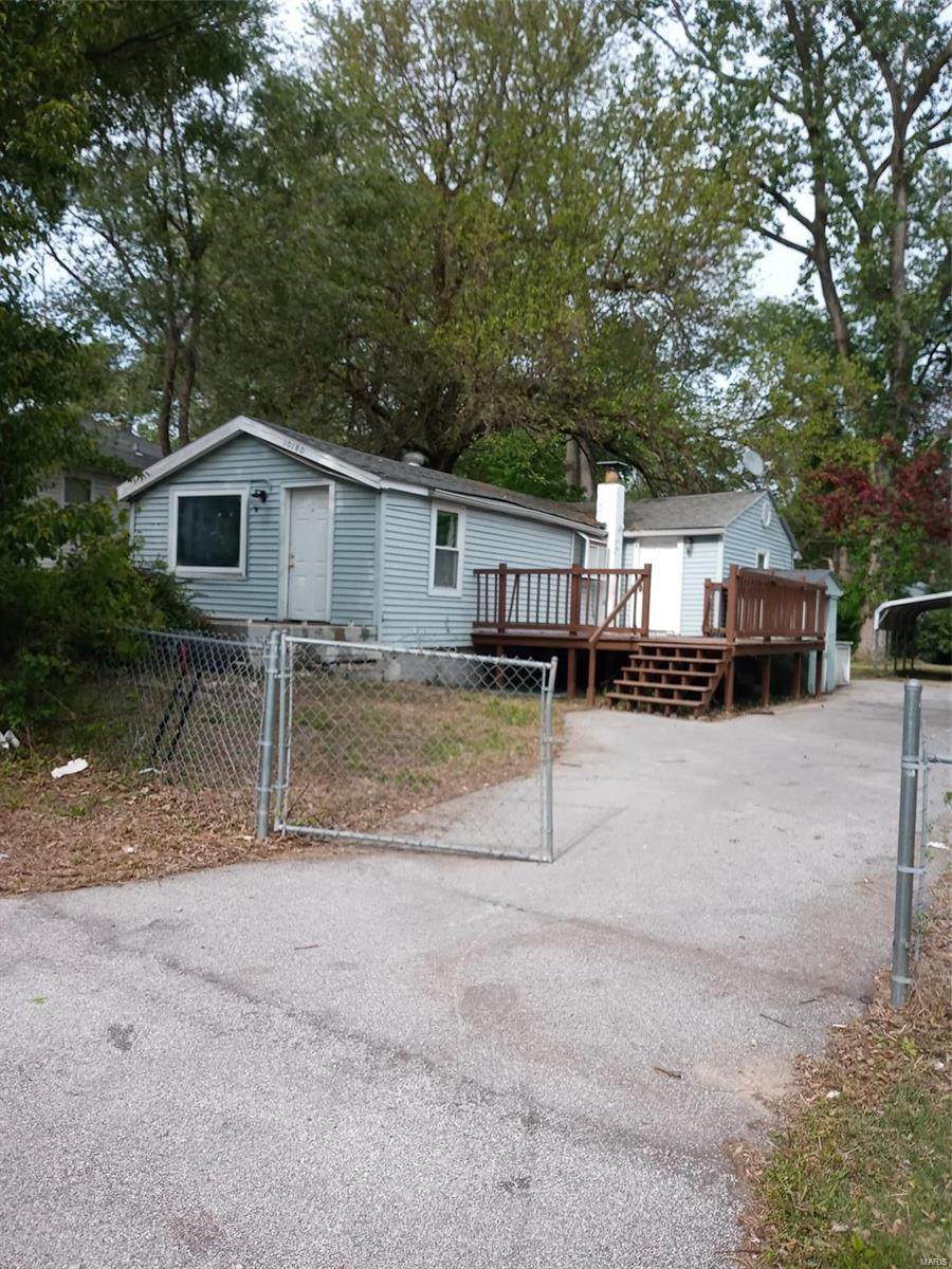 10180 Baron Drive - Photo 1