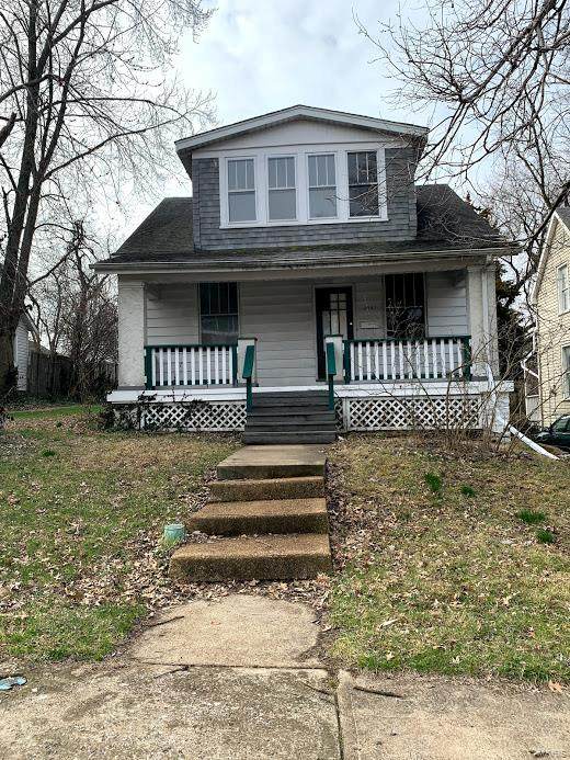 4340 Tholozan Avenue - Photo 1