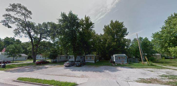 601 Lakeview - Photo 1