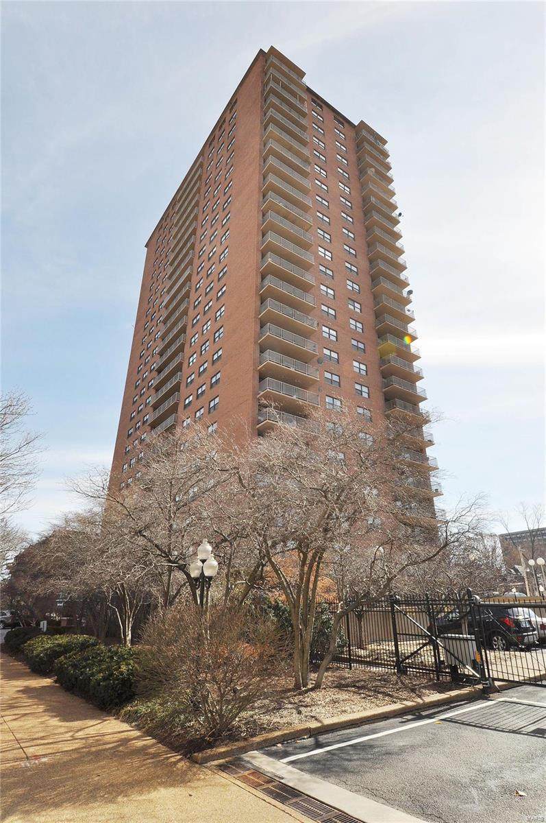 4466 Pine - Photo 1
