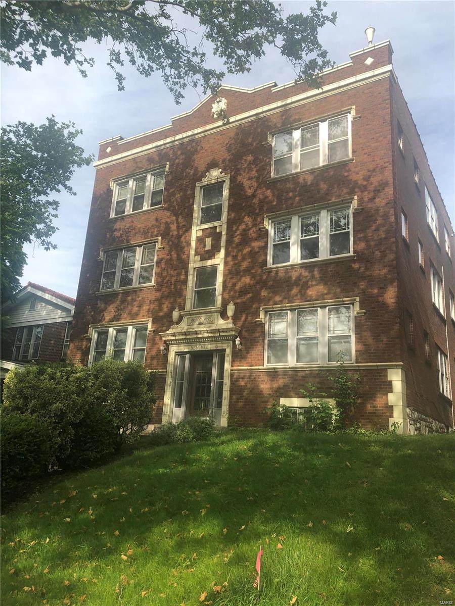 2616 South Kingshighway Blvd - Photo 1
