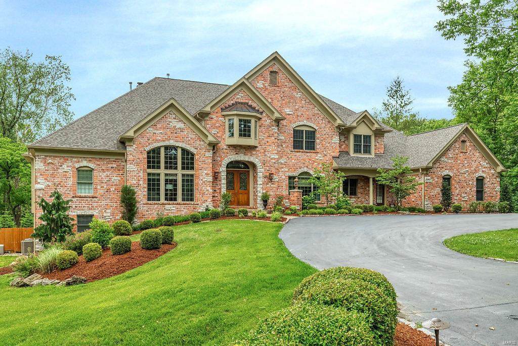 28 Overbrook Drive - Photo 1