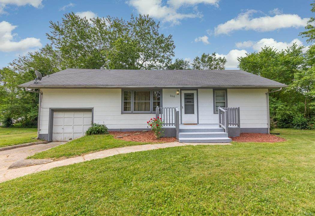 206 King Street - Photo 1