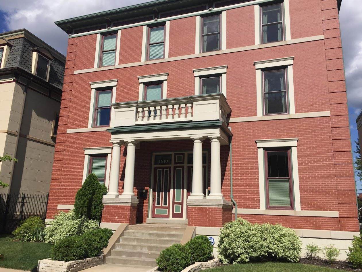 1610 Mississippi Avenue - Photo 1