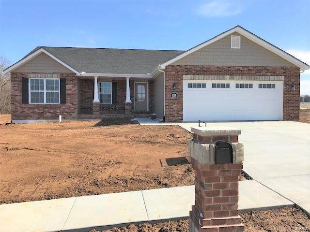 933 Creekside Drive - Photo 1