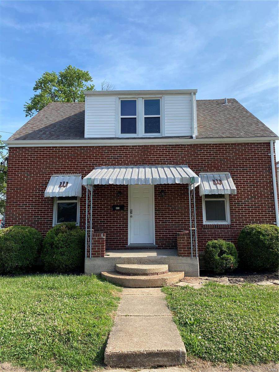 421 Brown - Photo 1