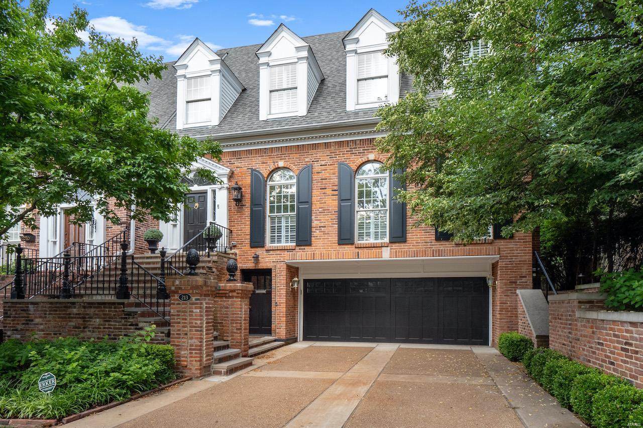 213 Bemiston Avenue - Photo 1