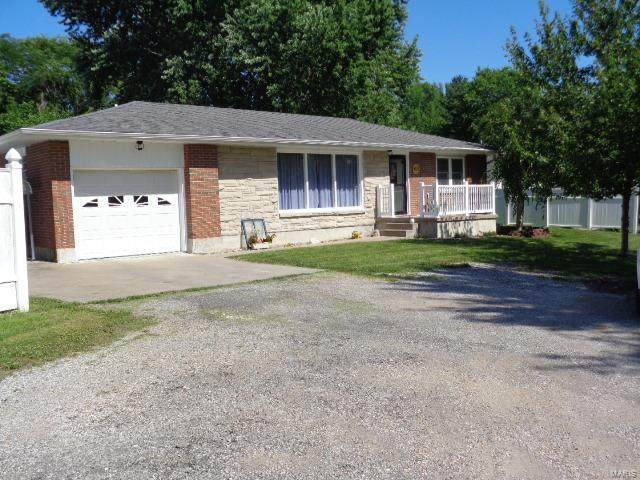 1022 Country Haven - Photo 1
