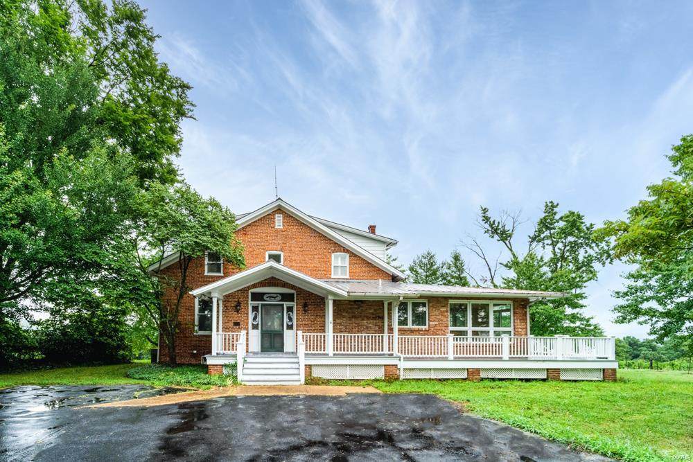 5336 Hackmann Road - Photo 1