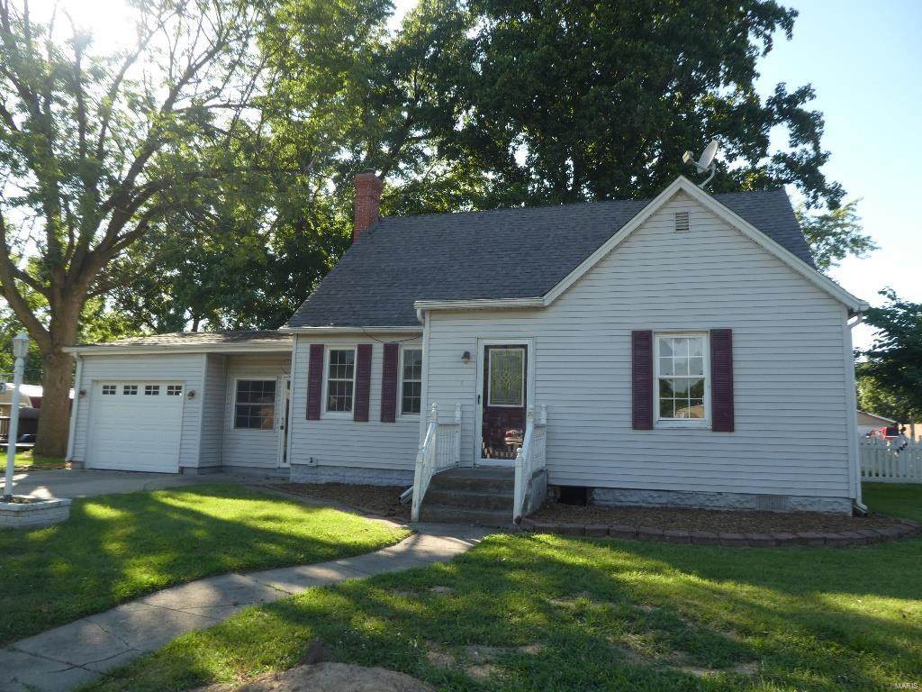 315 Oak Street - Photo 1