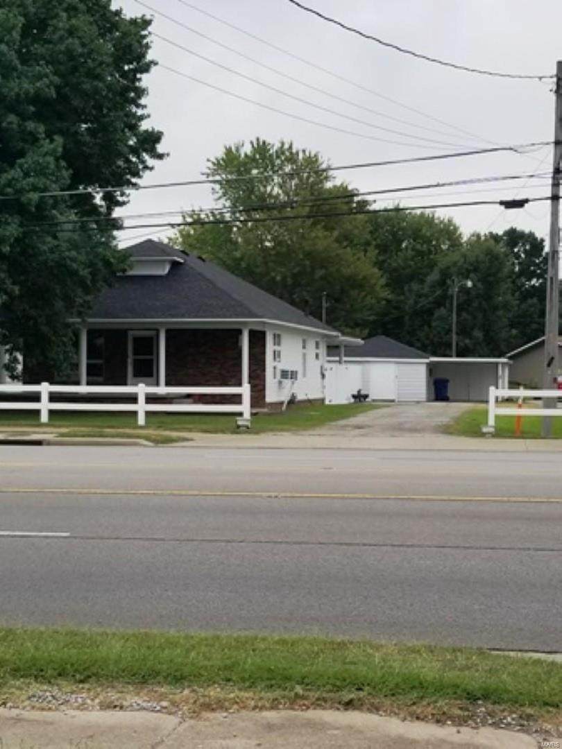 404 Pershing Street - Photo 1
