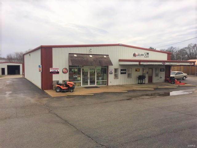 1107 Highway 60 - Photo 1