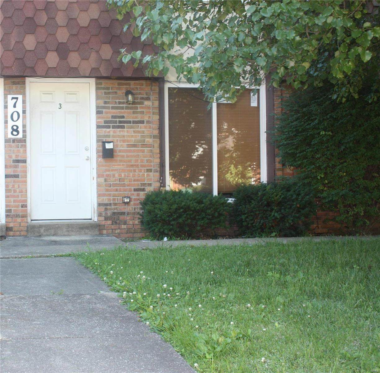 708 White Oak - Photo 1