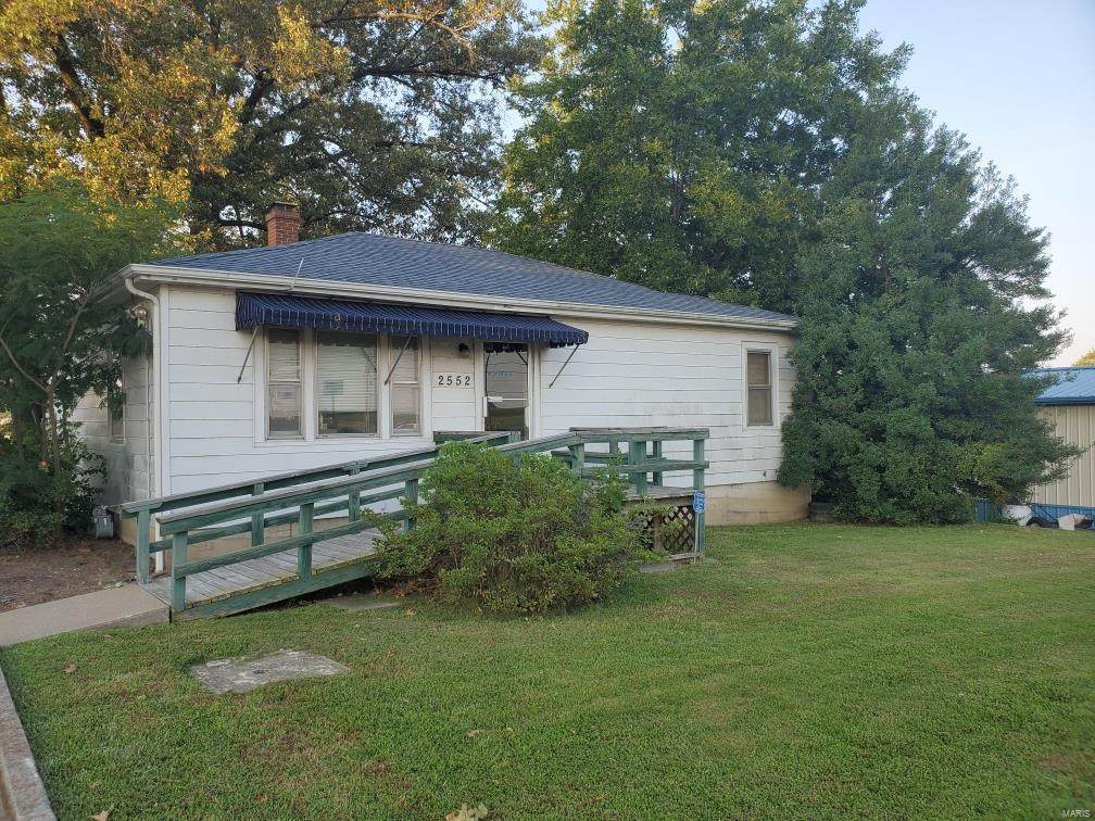 2552 Independence Street - Photo 1