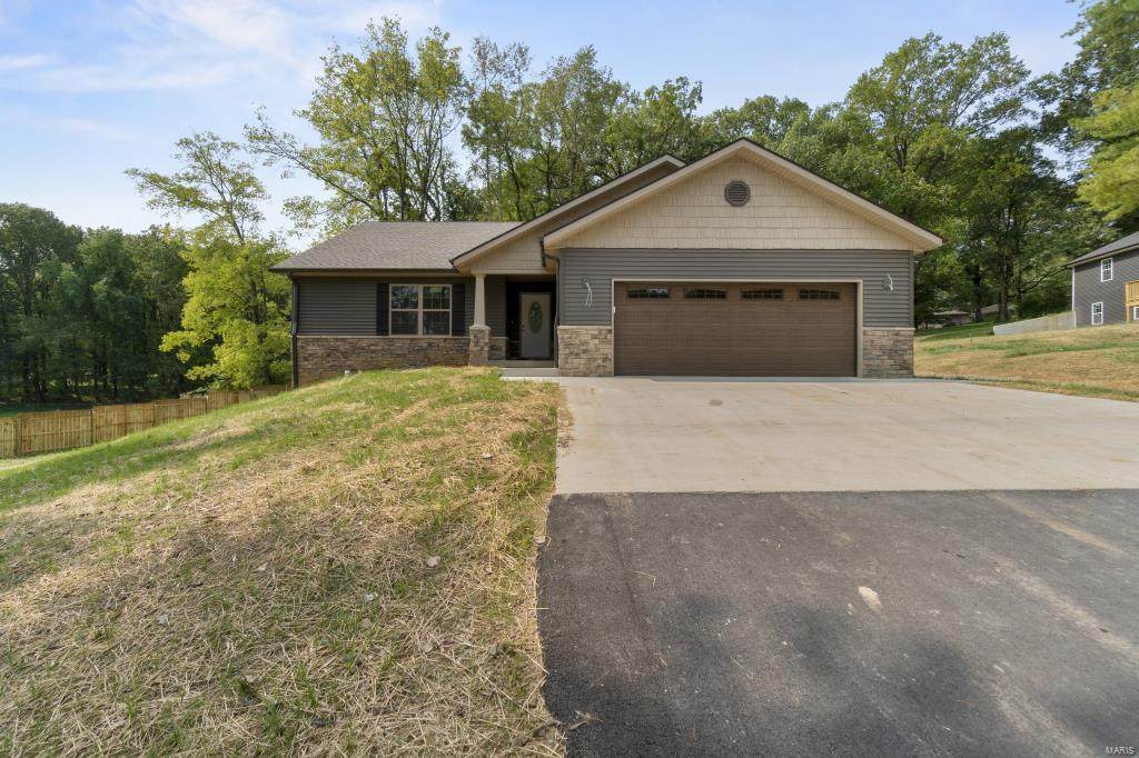 95 Edgewood Dr. - Photo 1